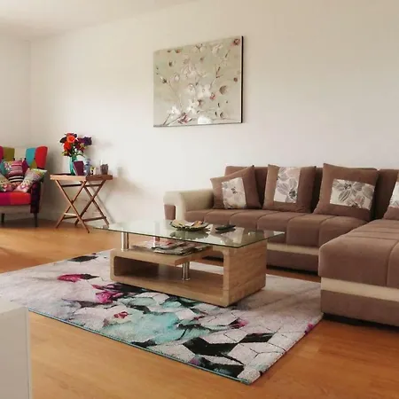 Апартаменты With View On Lisbon Tage & Swimming Pool *